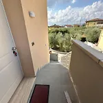Gasthof Casa In Mezzo Agli Ulivi