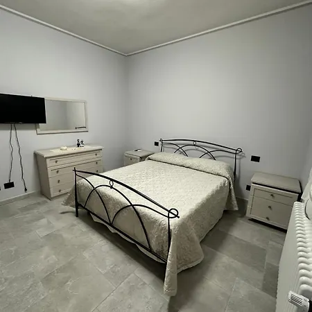 بيت ضيافة Casa In Mezzo Agli Ulivi لامبوريتشو