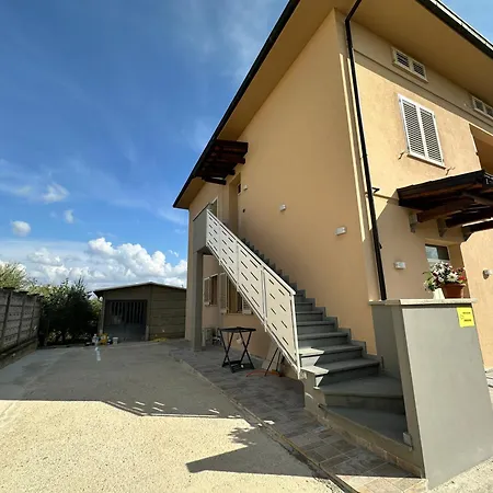 Casa In Mezzo Agli Ulivi Gasthof 3*