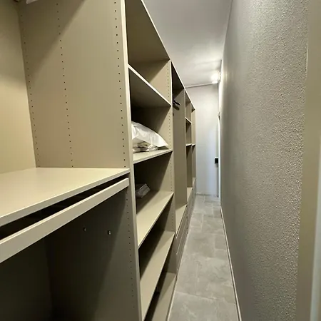 Casa In Mezzo Agli Ulivi بيت ضيافة لامبوريتشو