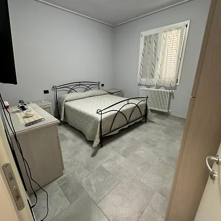 Casa In Mezzo Agli Ulivi بيت ضيافة 3*